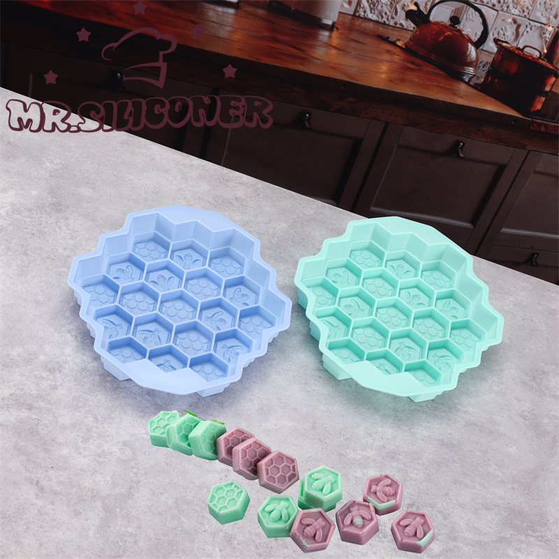 Soap Making Dish - Silikon 19 Mobil Arı Petek Kek
